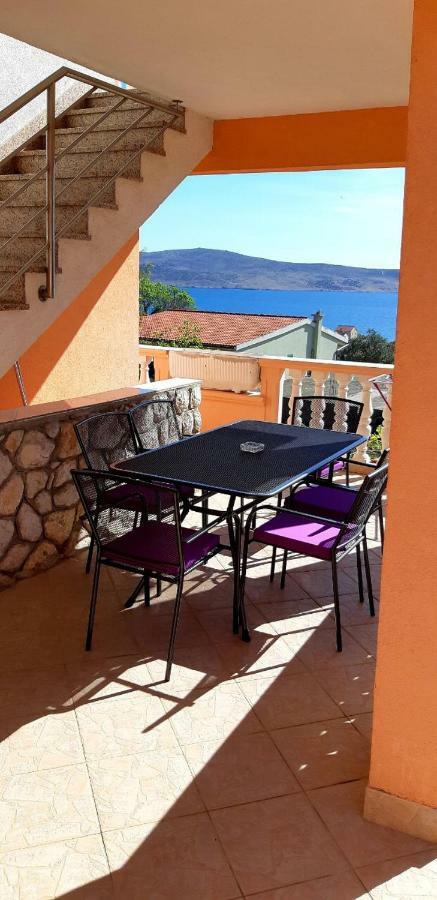 Apartment Ante And Dijana Starigrad Paklenica Exterior photo